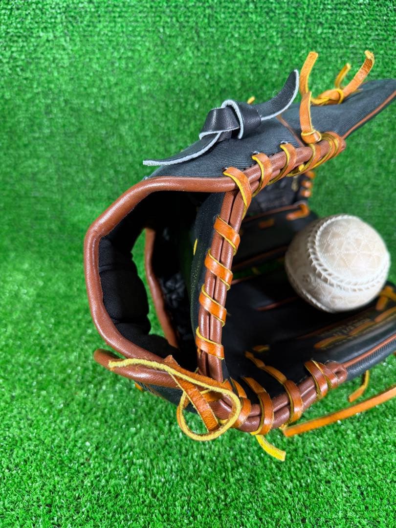 限定　ローリングス　Rawlings　軟式　投手用　 山岡モデル