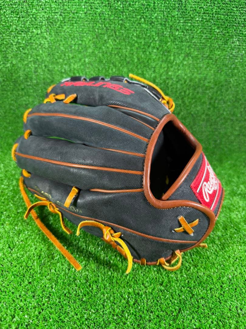 限定　ローリングス　Rawlings　軟式　投手用　 山岡モデル