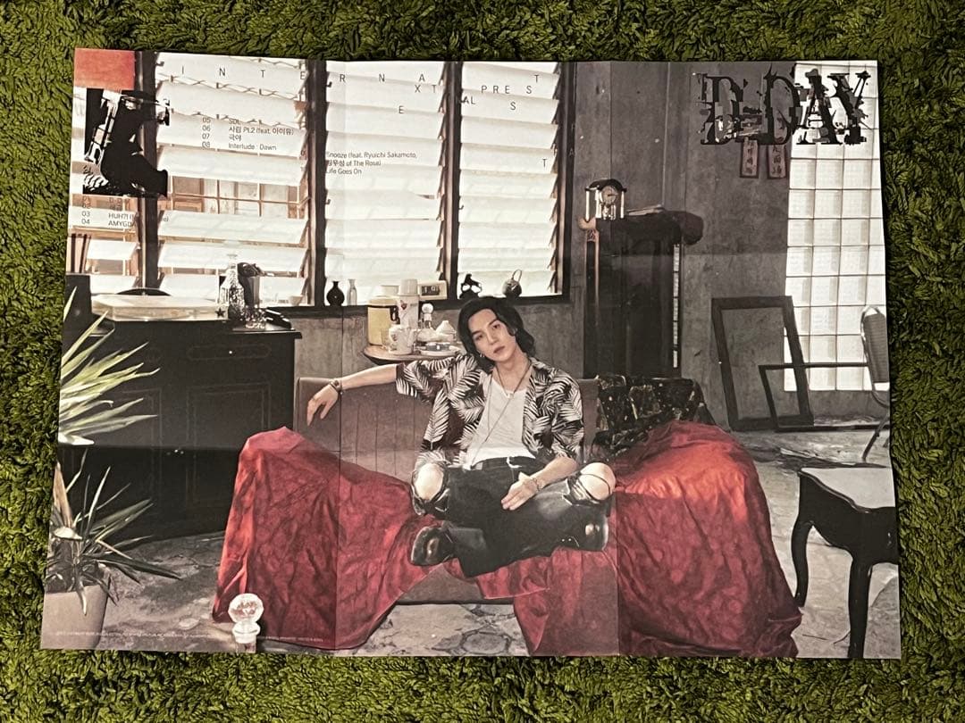 Agust D ソロアルバム　D-DAY 一式とライブVIP入場特典