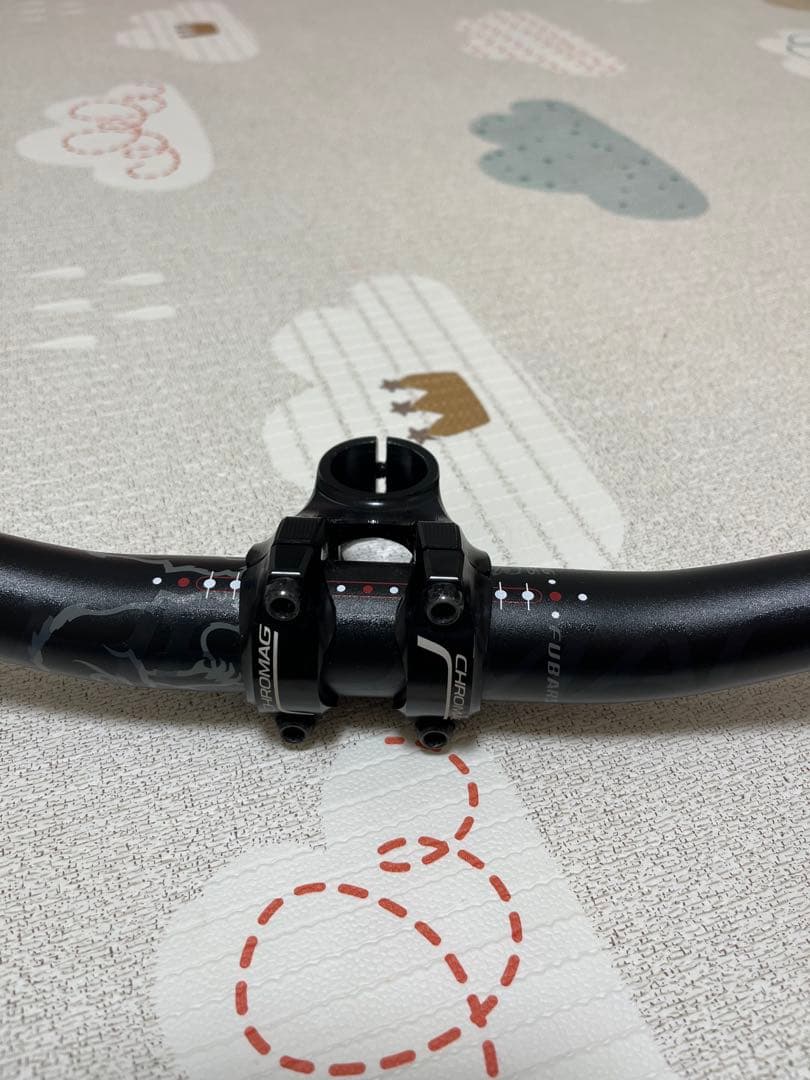 chromag ハンドル&ステム ODI グリップ
