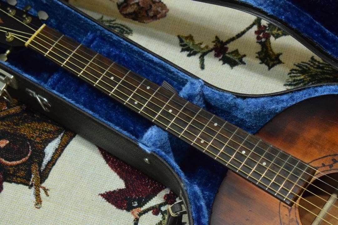 K.Yairi R2-AN 2003年製 ハードケース付 状態良好 新品弦
