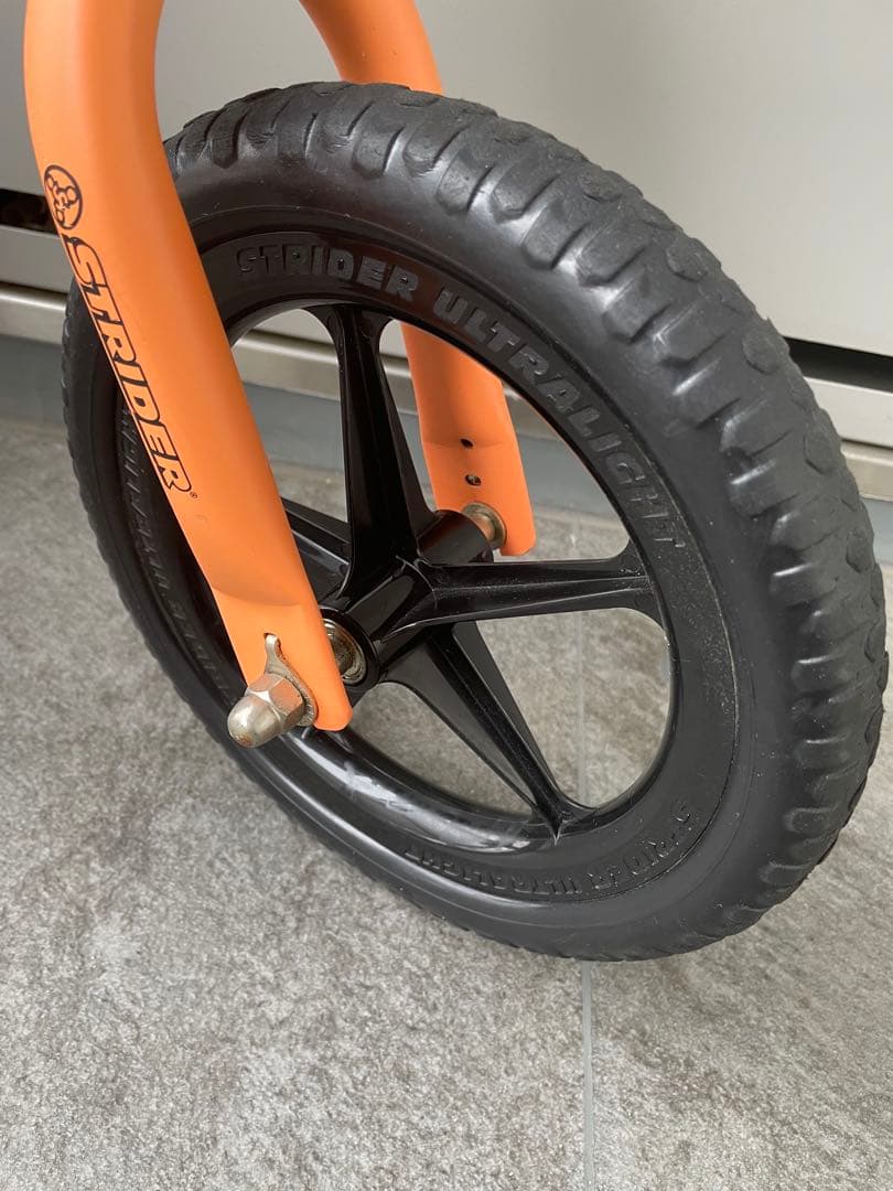 ストライダー 神山隆二モデル 限定　マットグレー