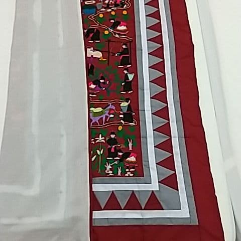 民族刺繍    タペストリー