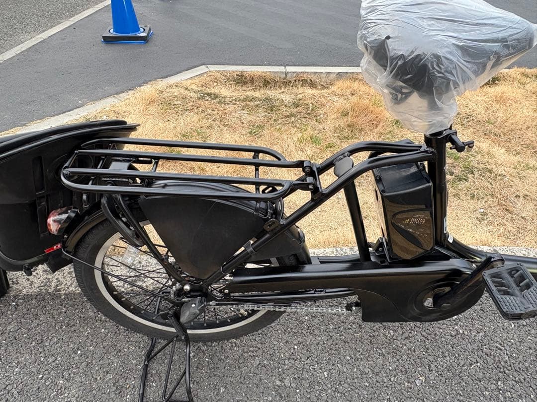 中古20㌅Panasonic電動アシスト自転車　13.2Ah4点灯　大阪　001