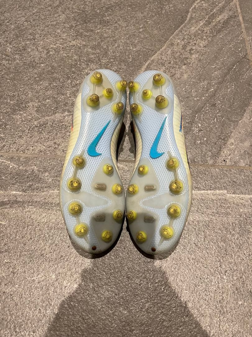 NIKE マーキュリアル ヴェイパー 14 エリート HG