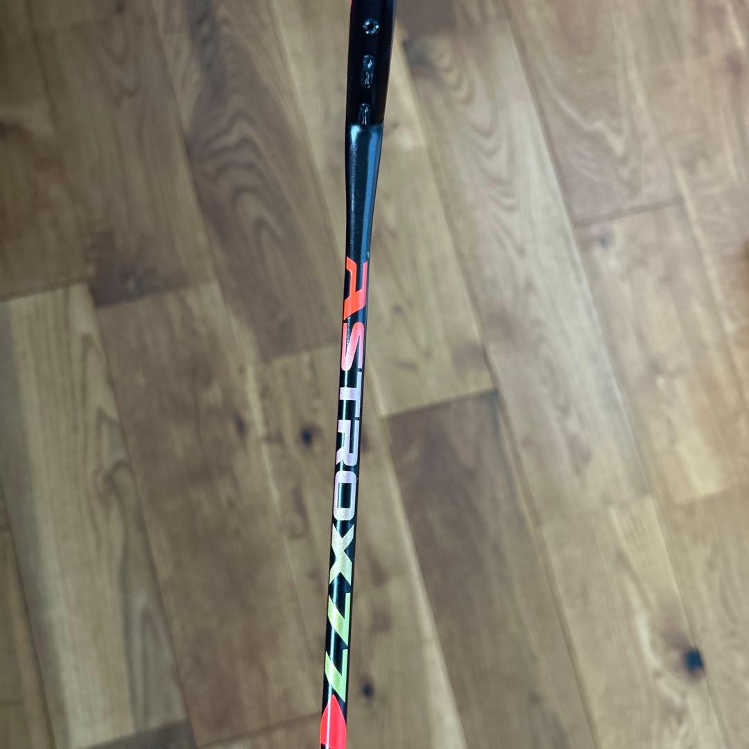 YONEX ISOMETRIC バドミントンラケット