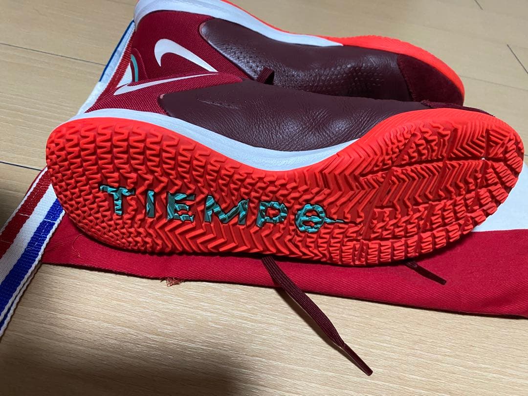 NIKE レジェンド 9 アカデミー IC レッド