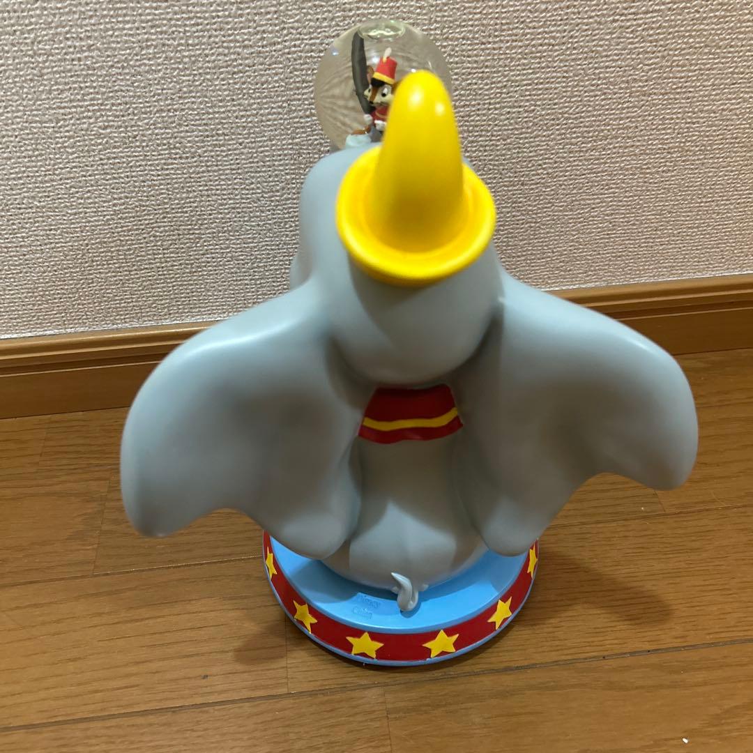 スノーグローブ　スノードーム　ダンボ　ティモシー