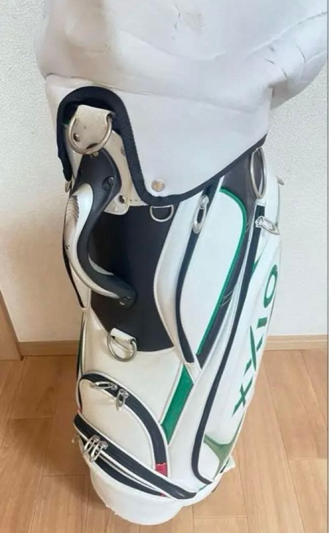 XXIO ゼクシオ　ゴルフバッグ