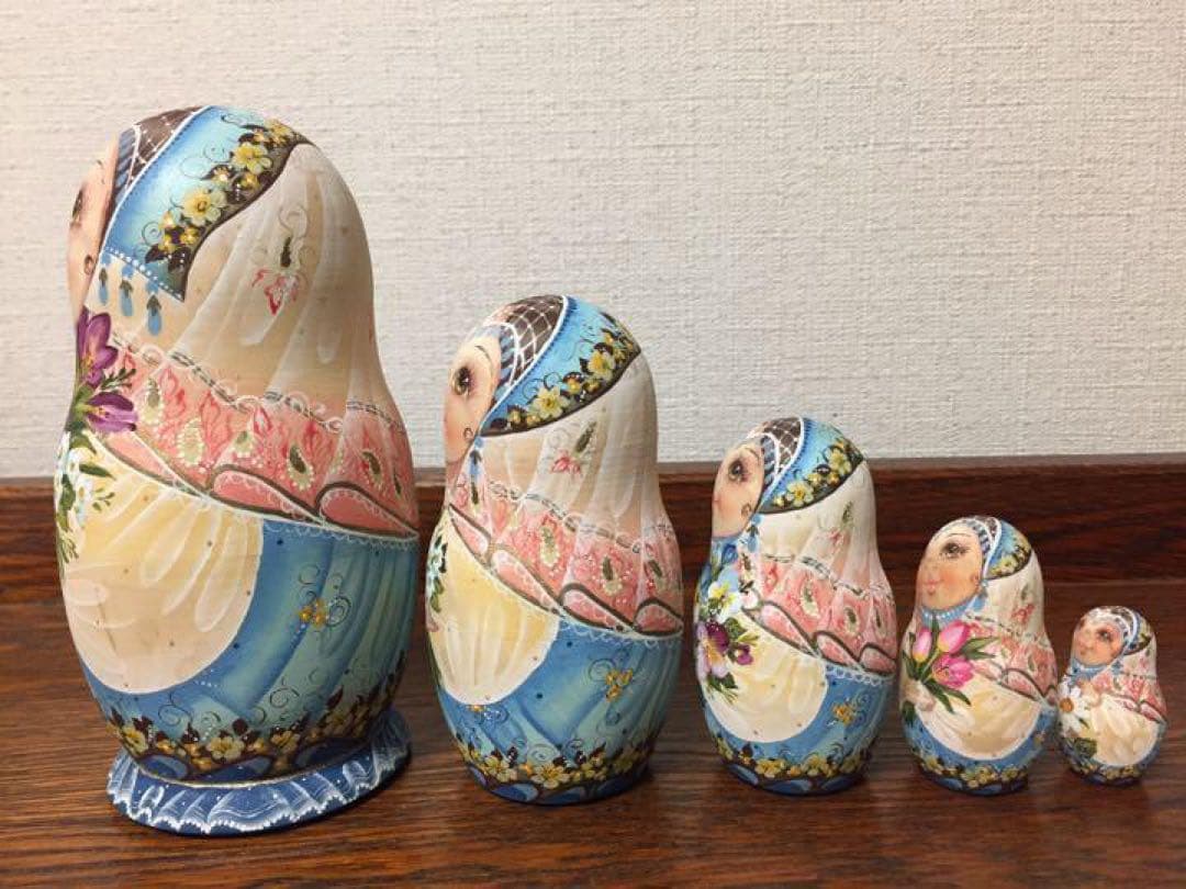 ロシア雑貨☆マトリョーシカ(5P)スベトラーナ・ニコラエワ作