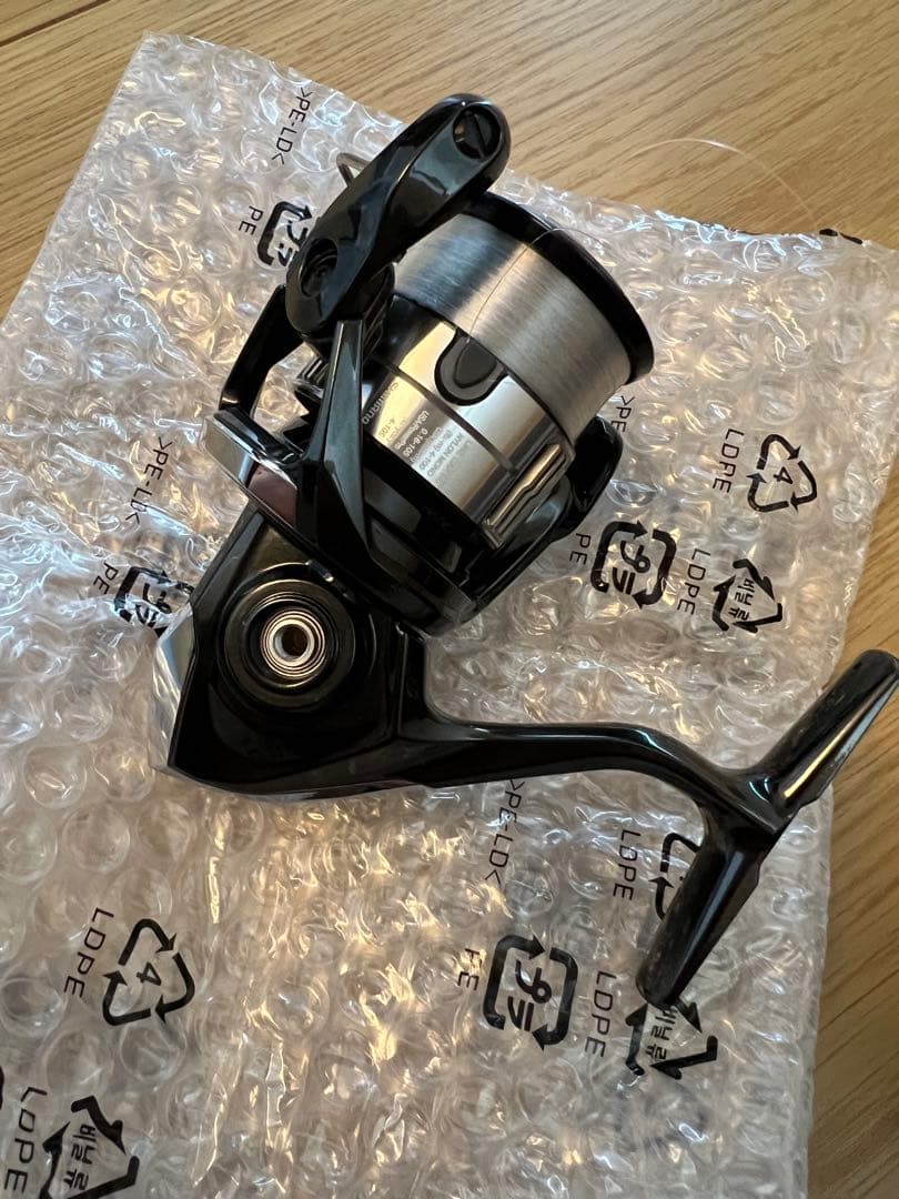 Shimano Vanquish C2000S スピニングリール