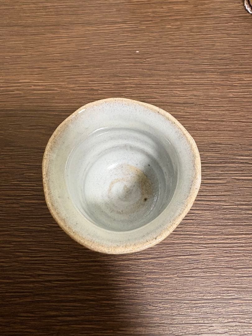 手作り陶器 青色と白色のストライプ