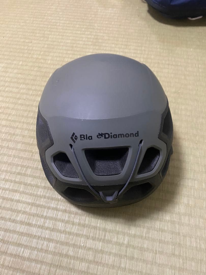  ヘルメット グレー