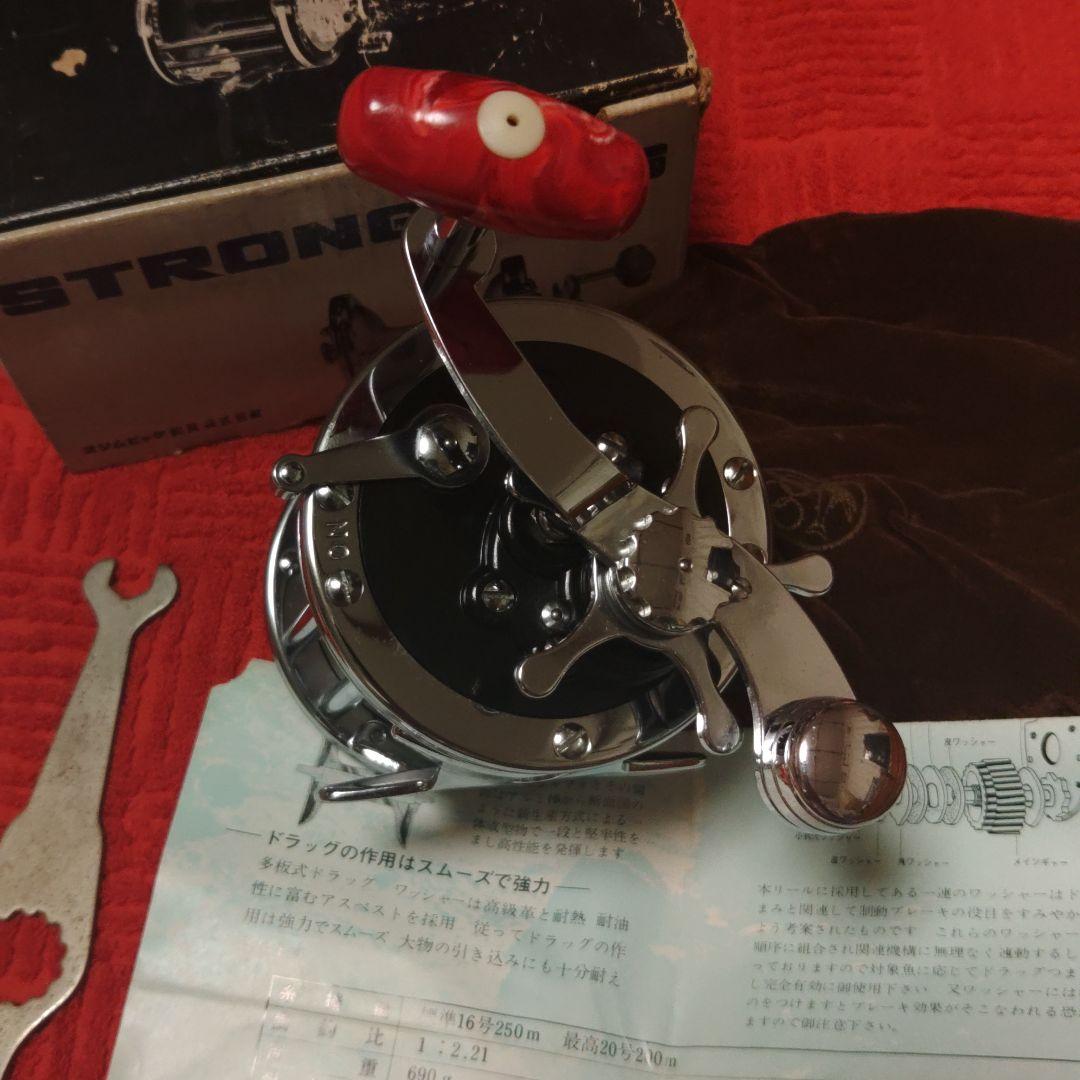 ✴️希少‼️オリムピックリールSTRONG 61S付属品あり⭕未使用