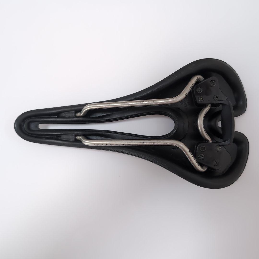 SELLE SMP HELL サドル 黒