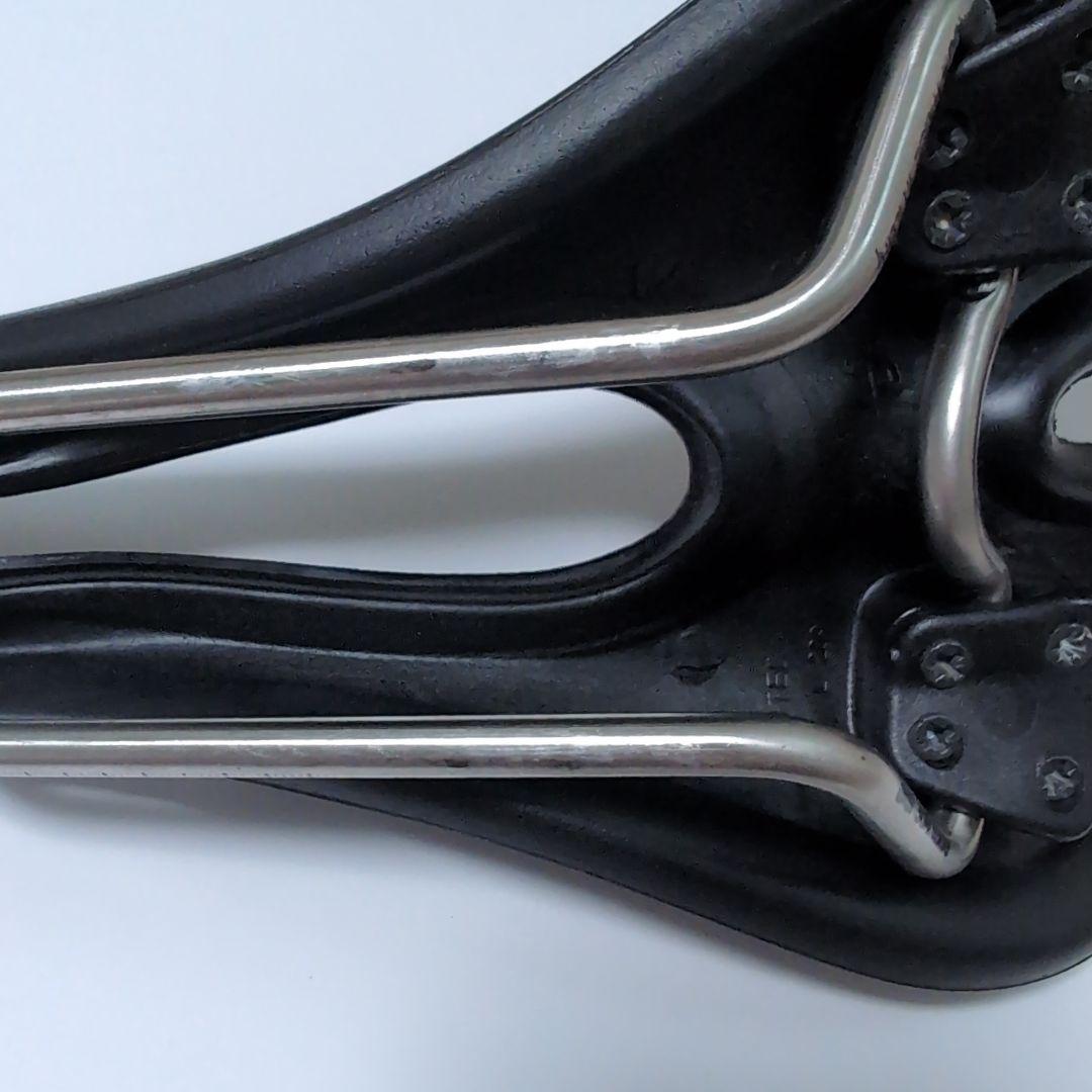 SELLE SMP HELL サドル 黒