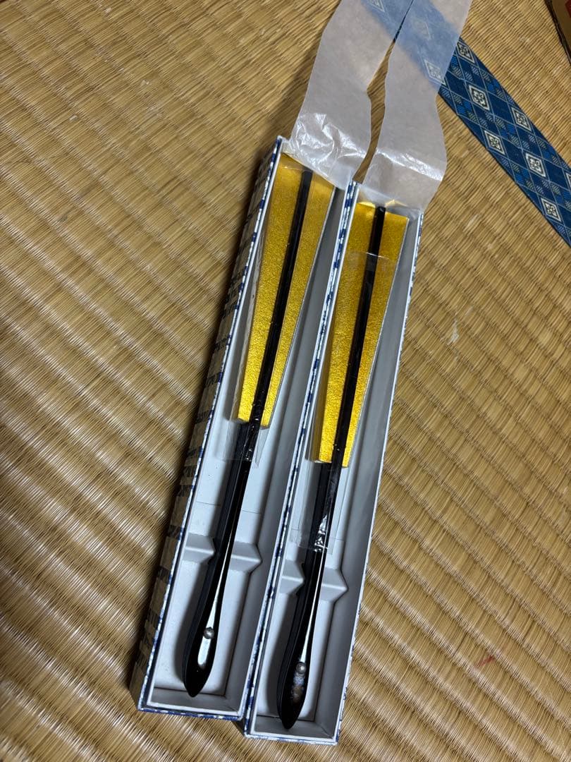 琉球舞踊　扇子2セット 金色 銀色 9.5
