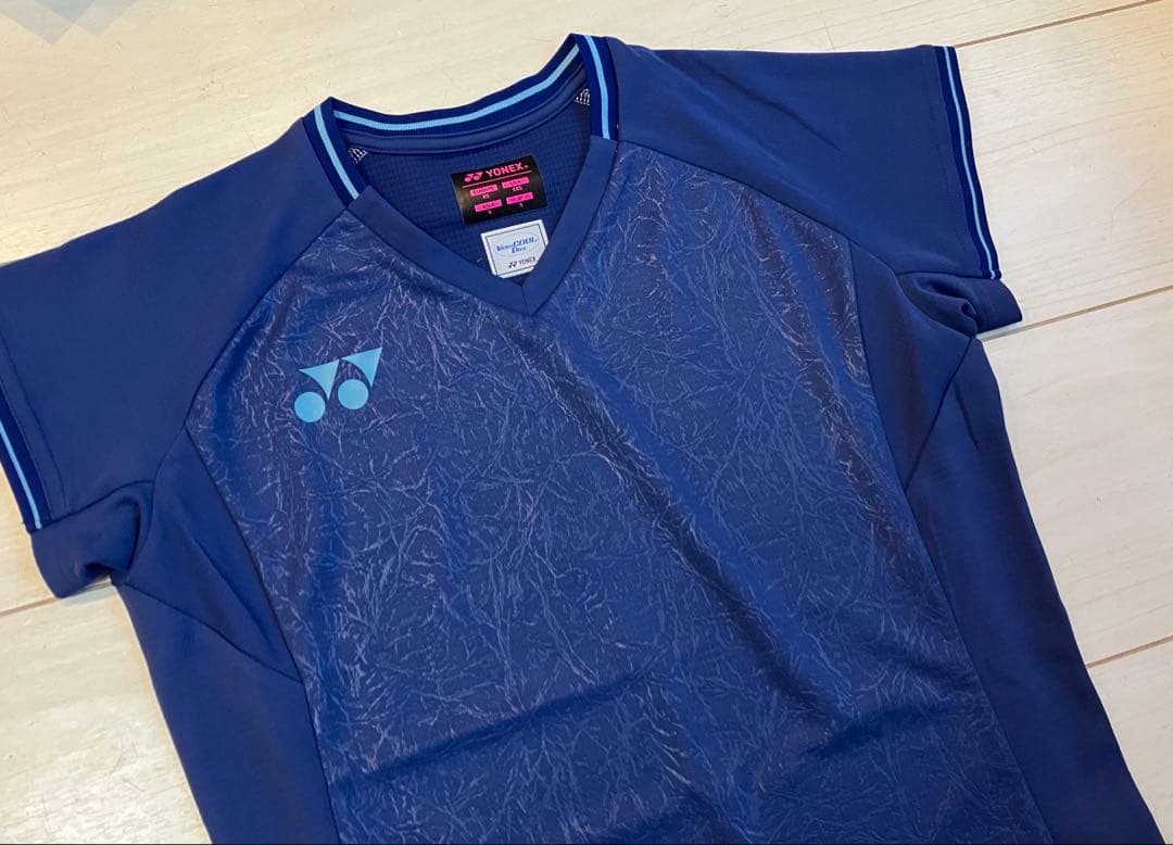 YONEXヨネックス＊ネイビーブルーエンボスデザイン バドミントンユニフォームS