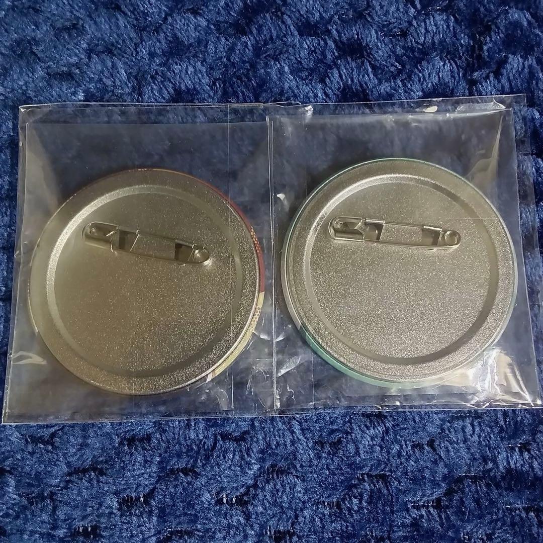ハイキュー　缶バッジ　白十字