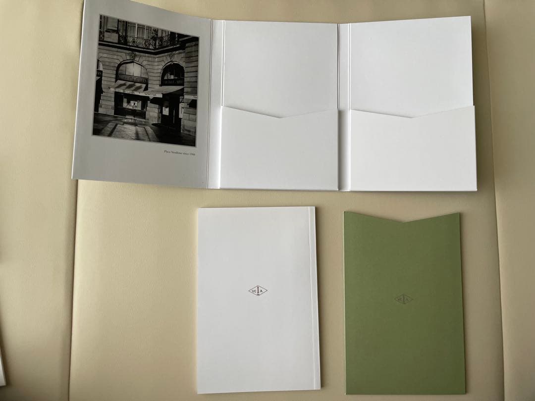 Van Cleef & Arpels ヴァンクリ　ジュエリークロス＆説明書