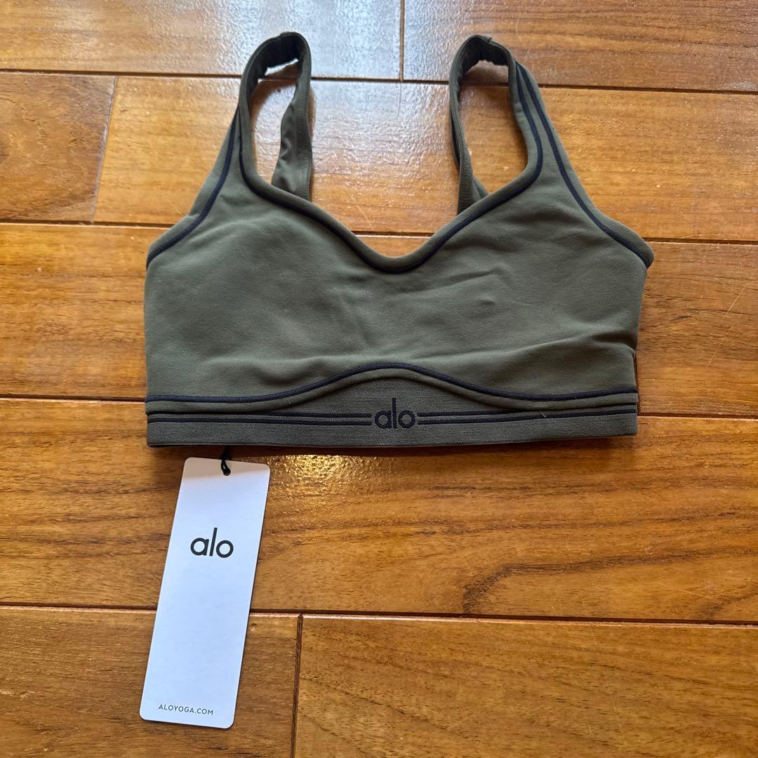 alo yoga ブラトップXXS