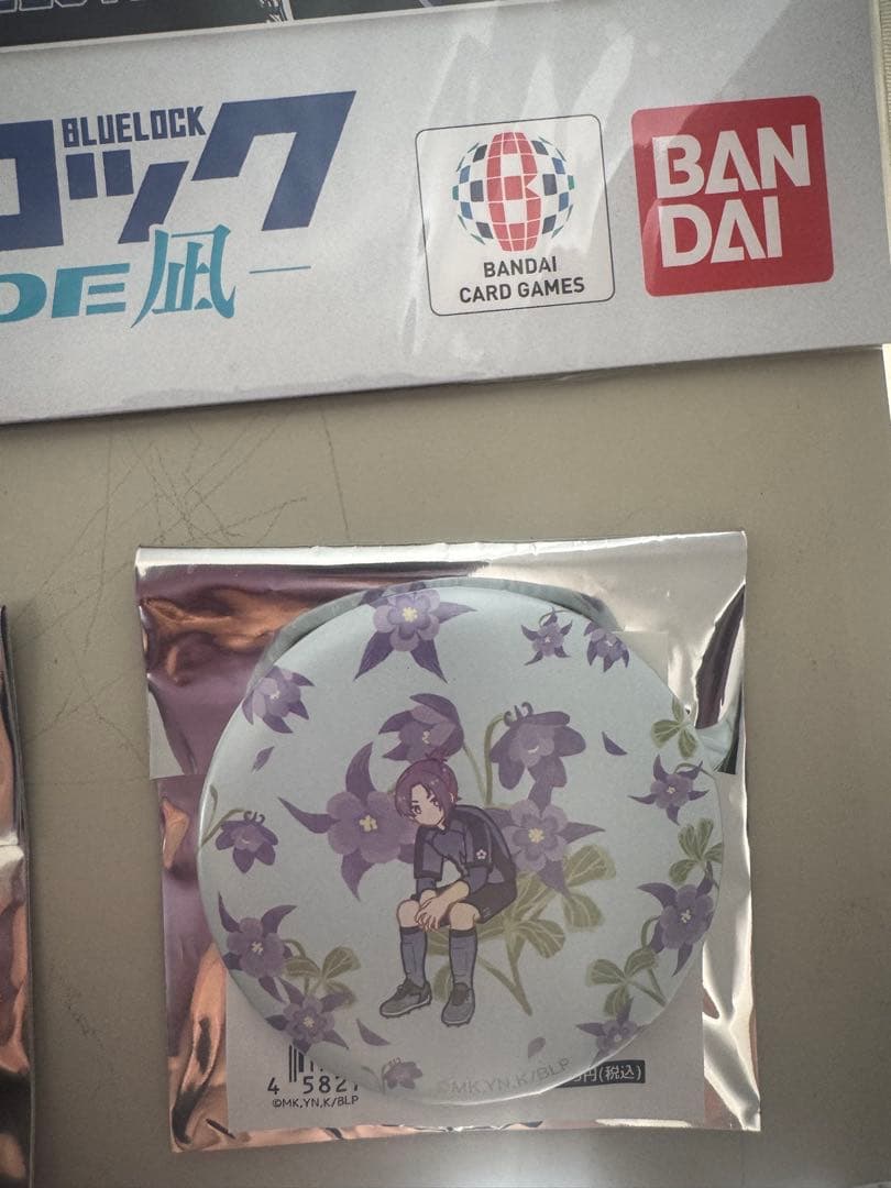 ブルーロック 御影玲王 グッズ14点セット ぬいぐるみ 缶バッジ アクキー