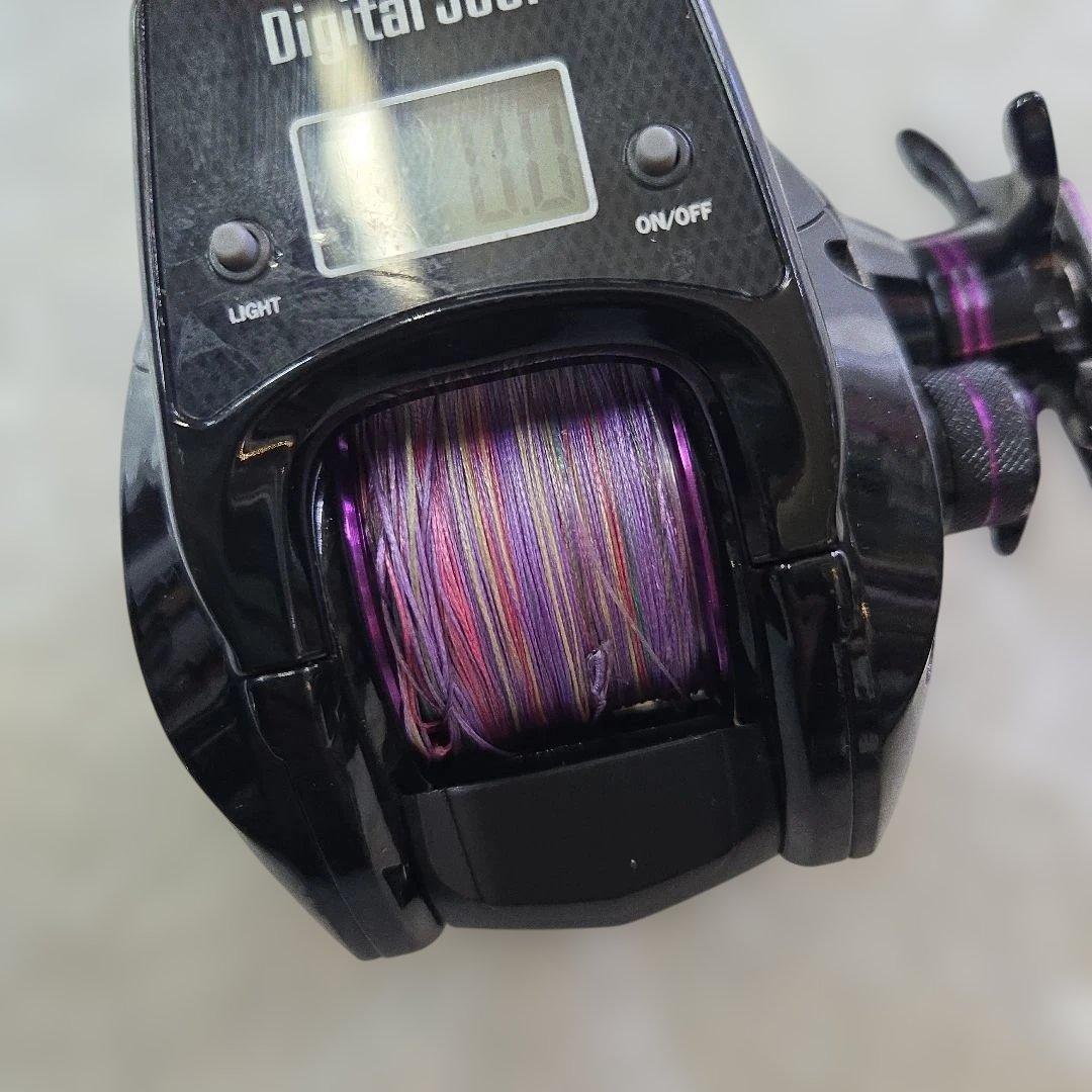 動作品　カウンター付き　両軸リール SeaMastug Digital 300P