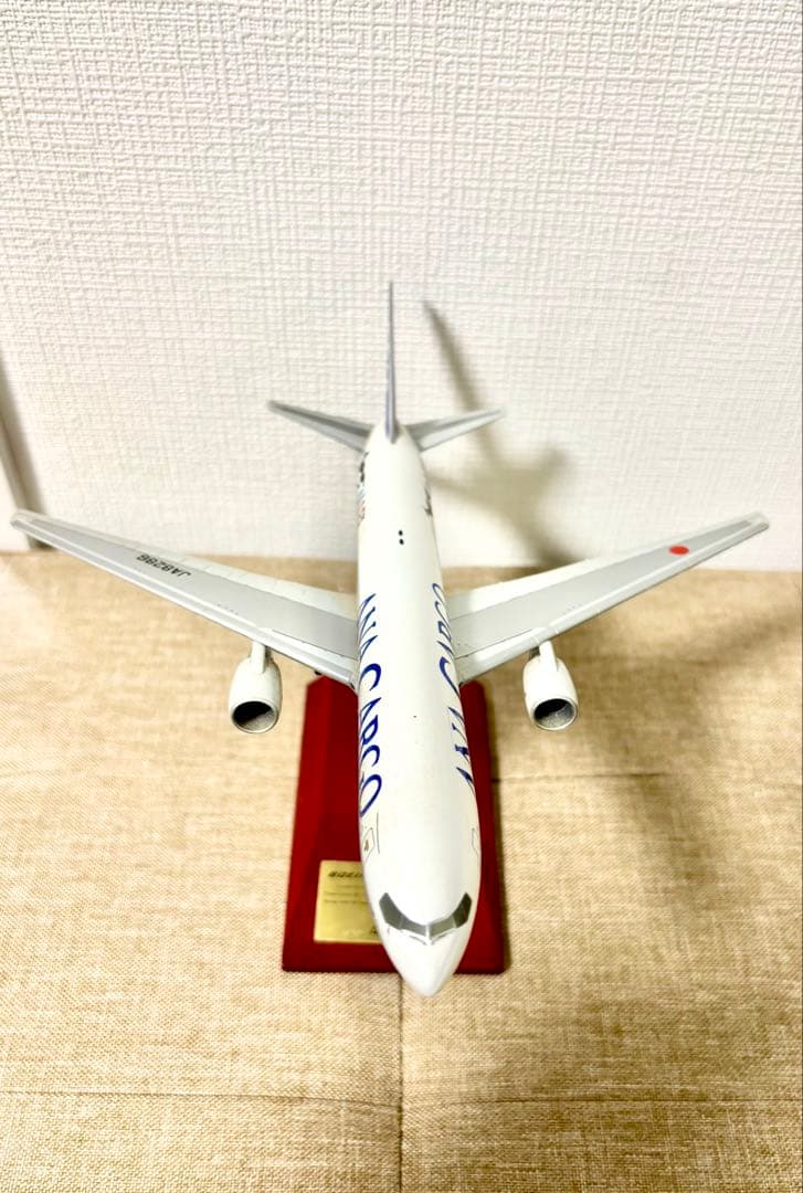 ANA ボーイング767-300BCF 1/200モデル