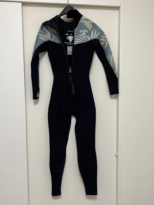 BILLABONG ウェットスーツ MLサイズ