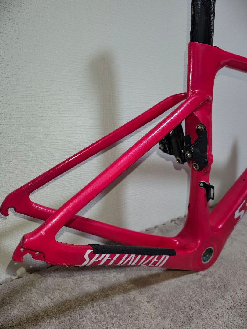 カーボンロードバイクのフレームセット