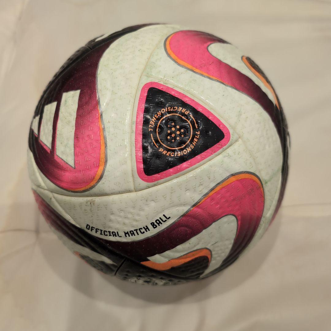 CONEXTZ4 PRO サッカーボール