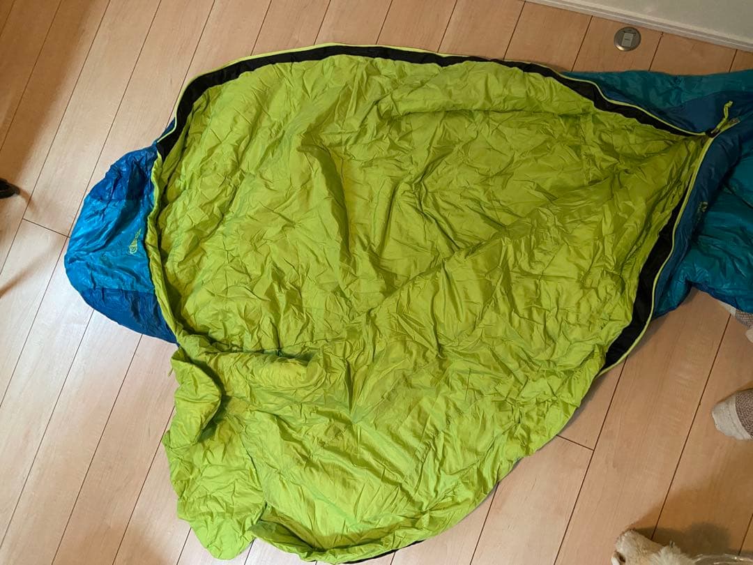 m*e様 NEMO TEMPO 寝袋 20°F / -7°C