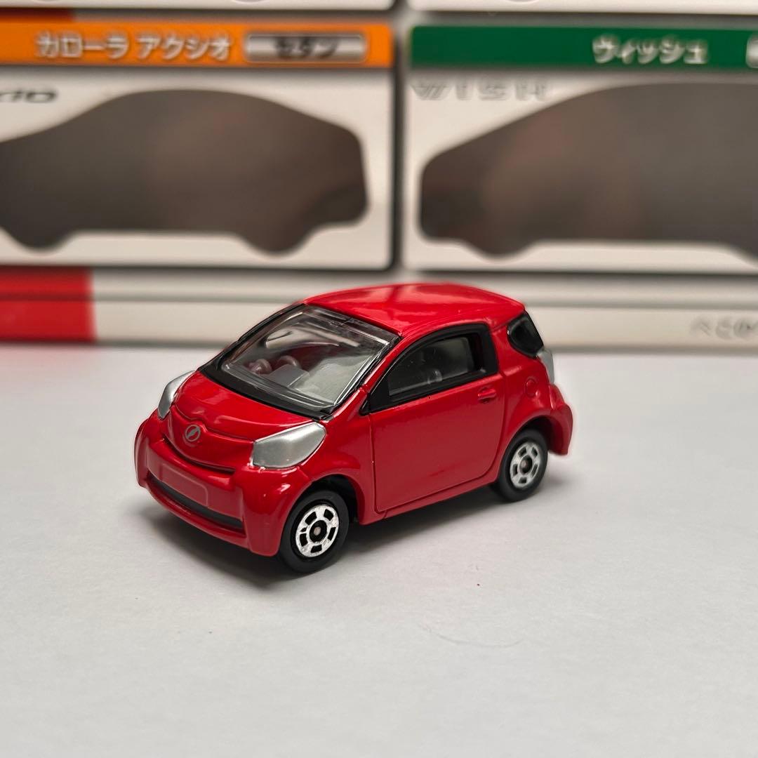 トミカ　ギフトセット　トヨタセット　IQ プリウス　カローラアクシオ　ウイッシュ
