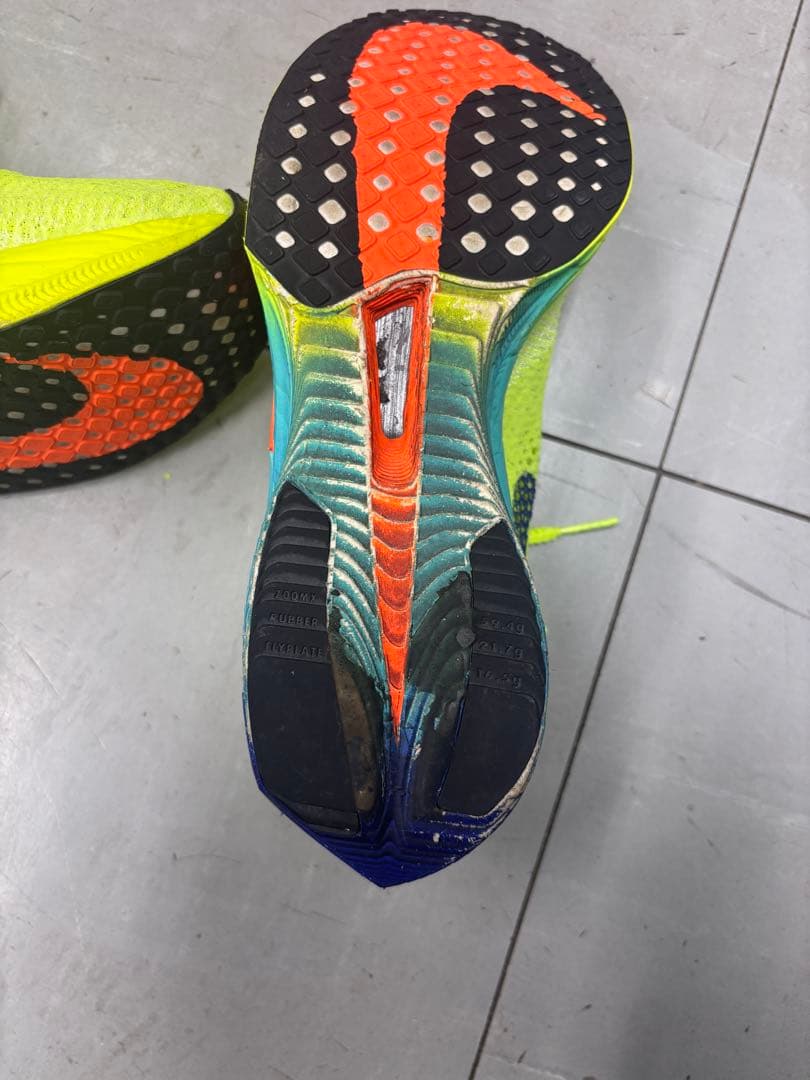 NIKE ヴェイパーフライ3 26.0cm