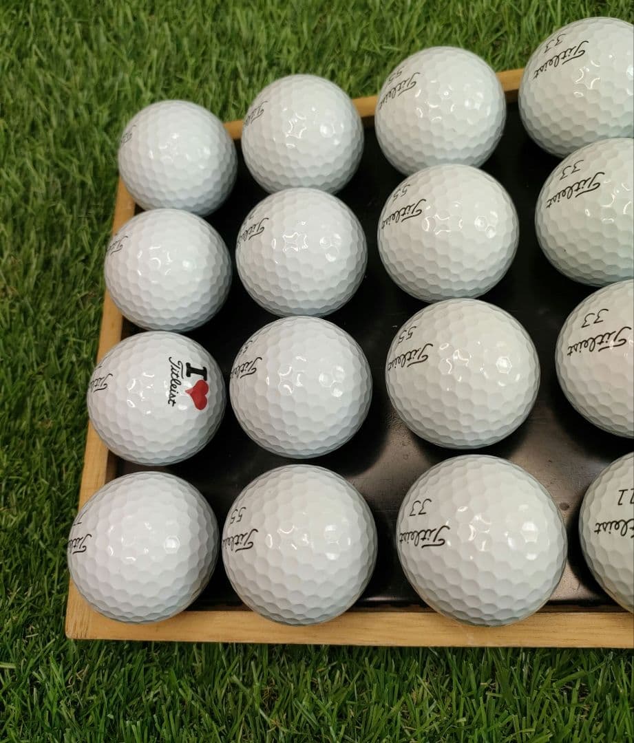 タイトリストPROV1　2023年モデル良品ロストボール20個。