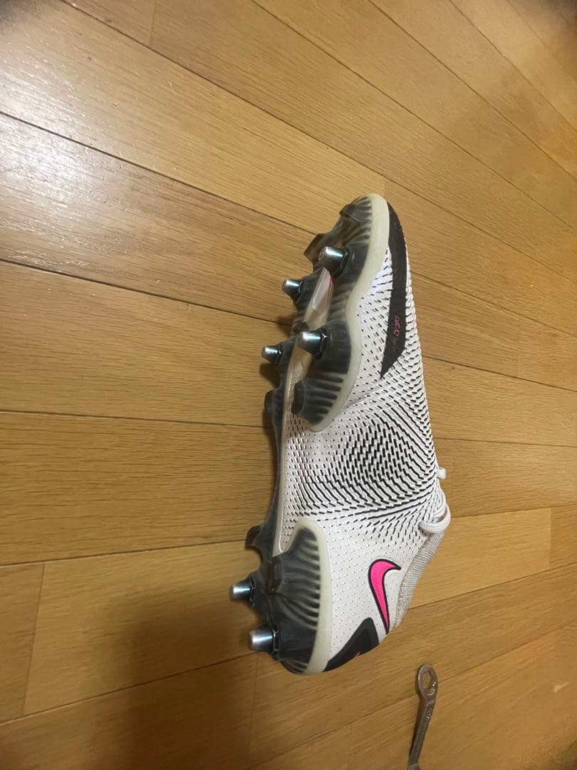 Nike サッカーシューズ スパイク ホワイト/ピンク
