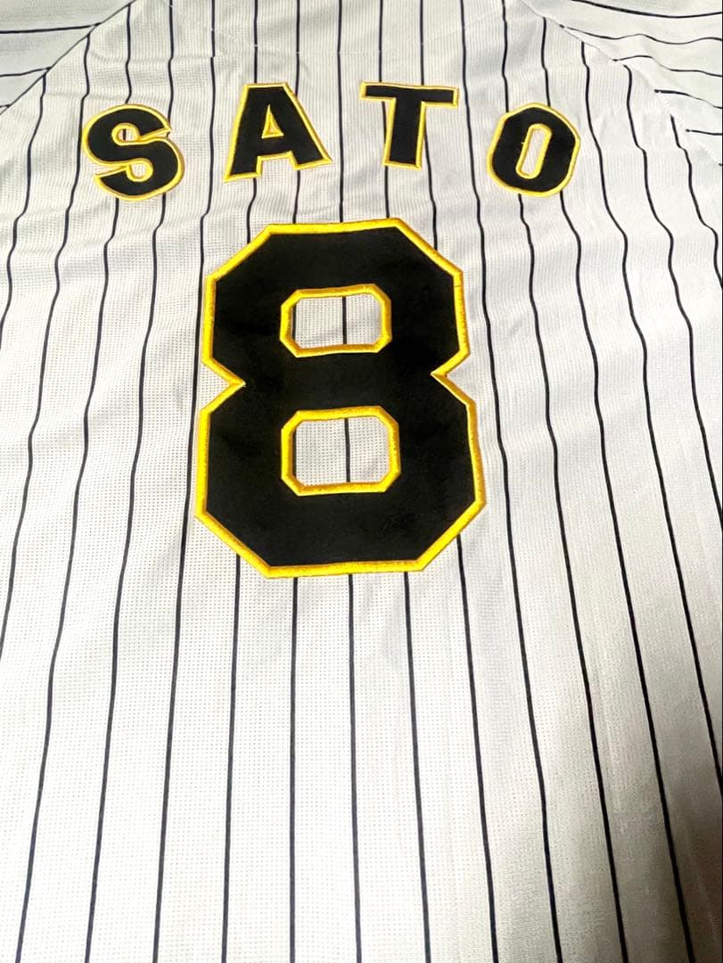 新品未使用 阪神タイガース 佐藤輝明 ビジターユニフォーム サイズL