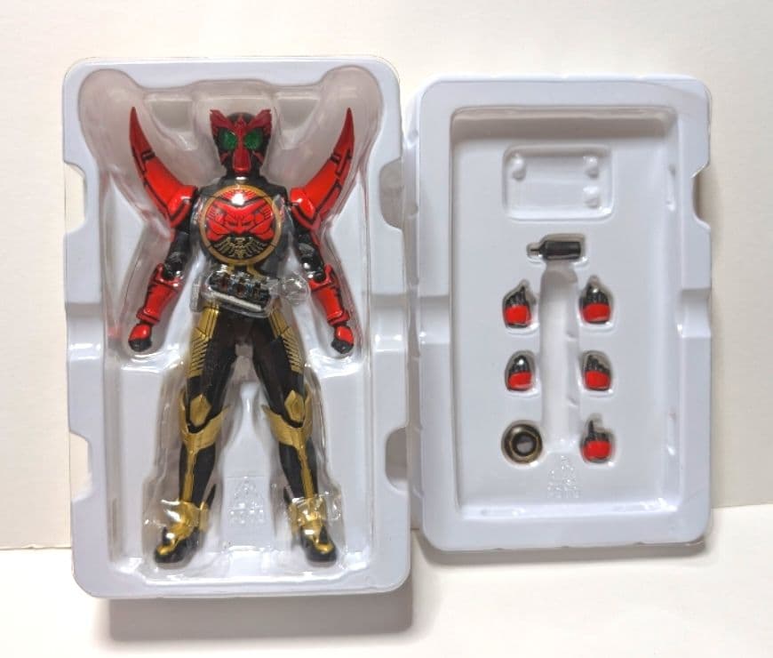 S.H.フィギュアーツ　真骨彫製法 仮面ライダーオーズ　タマシーコンボ