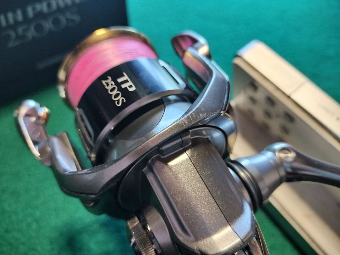 リール SHIMANO 15 TWIN POWER 2500S