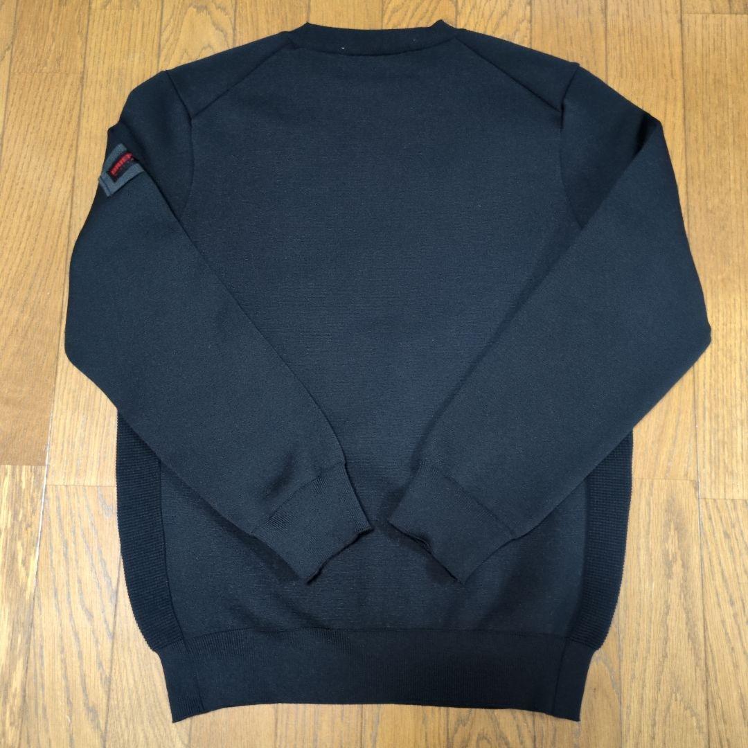 アトモスピンク×ブリーフィング×ウィルラウンジブラックセーター