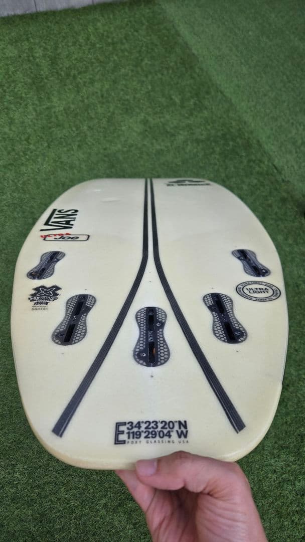 千葉県手渡し　アルメリックウルトラジョー　5'5 28.6L FCSII5プラグ