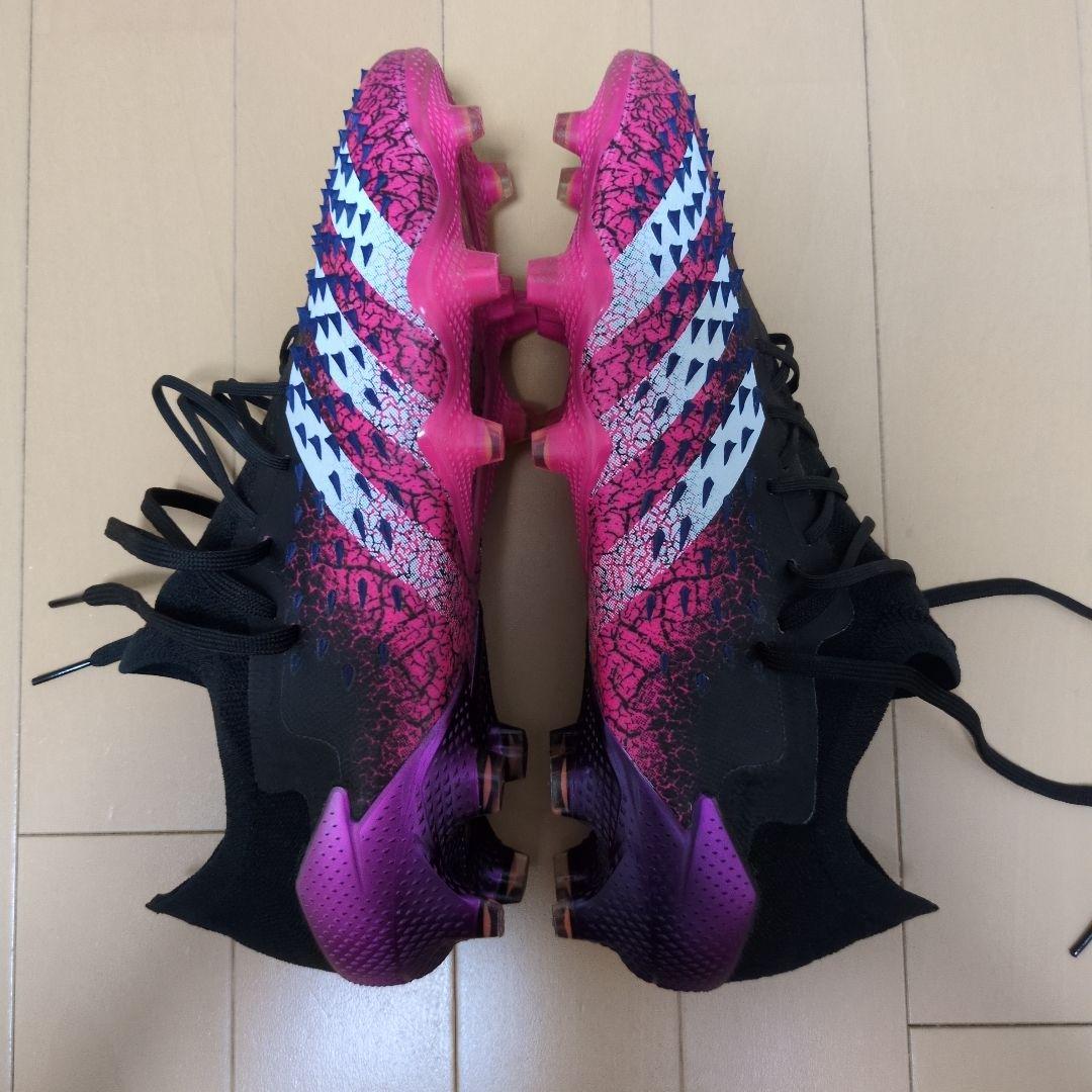 mooooogutan adidas プレデター フリーク 26cm