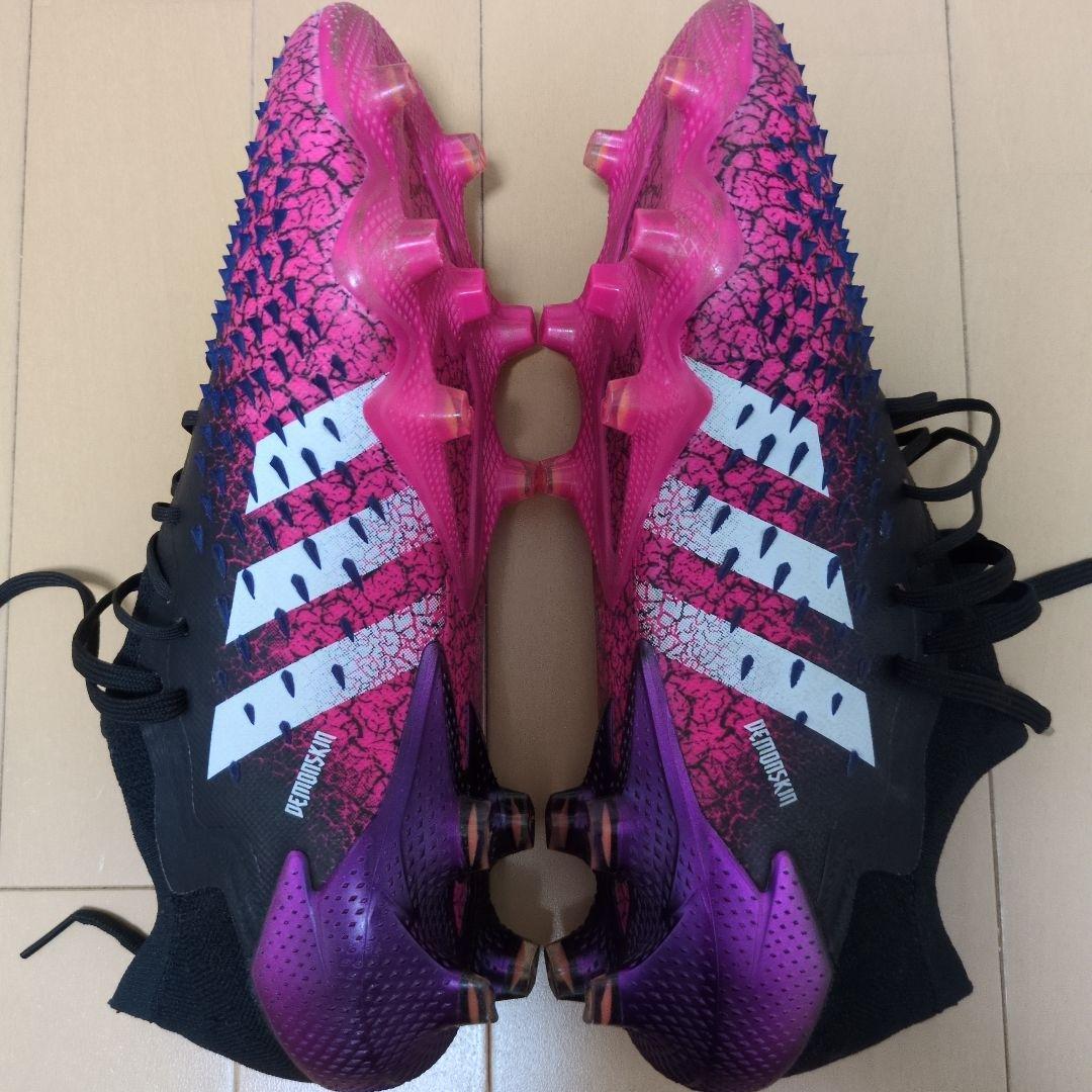 mooooogutan adidas プレデター フリーク 26cm