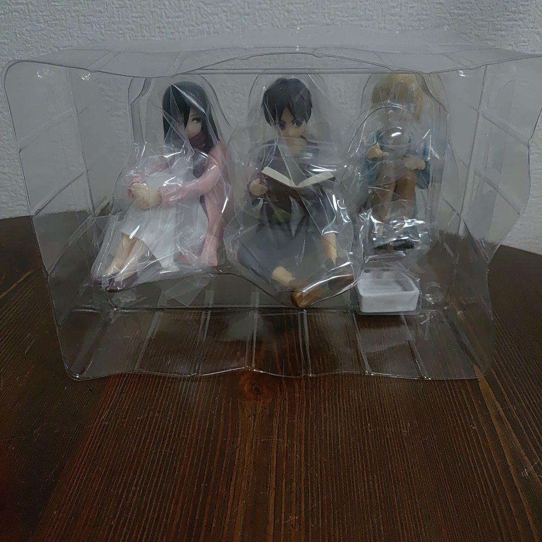 進撃の巨人 A賞 エレン＆ミカサ＆アルミン ～壁の外の世界～