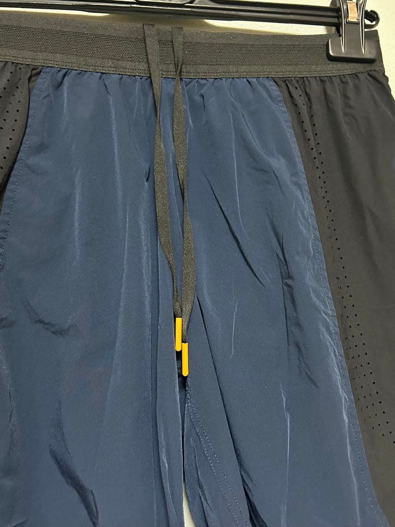 極美品 SOAR 17CM RunningShorts ランニングショートパンツ