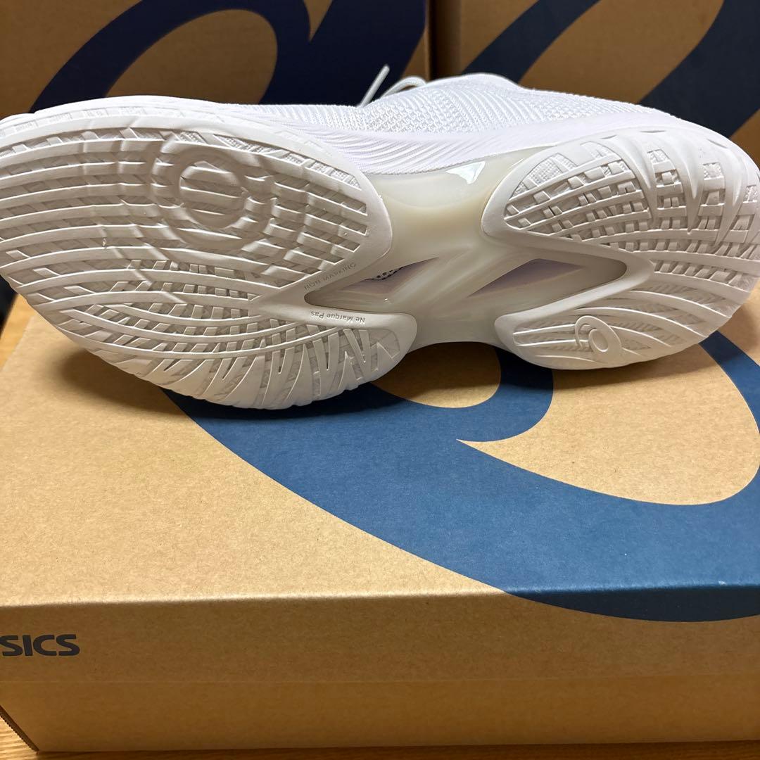 ASICS GLIDE NOVA FF3 バスケットシューズ