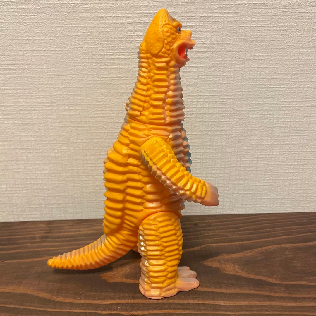 ブルマァク　レッドキング　レトロカラー　ソフビ