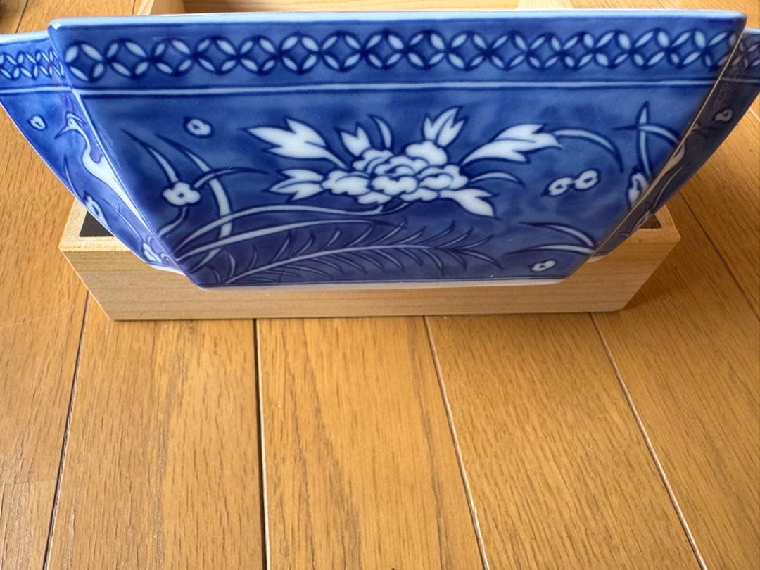 深川製磁 染付 角鉢 有田焼 木箱付 美品