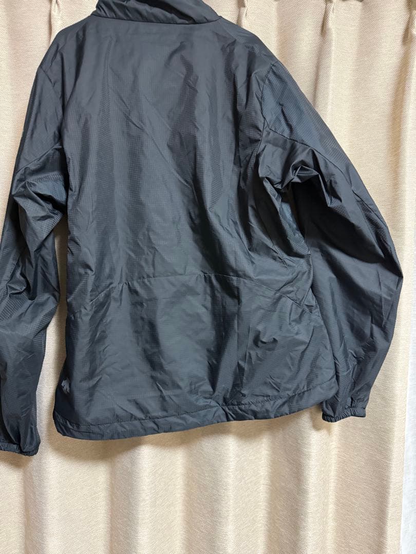move sport ウィンドブレーカー 黒　上下