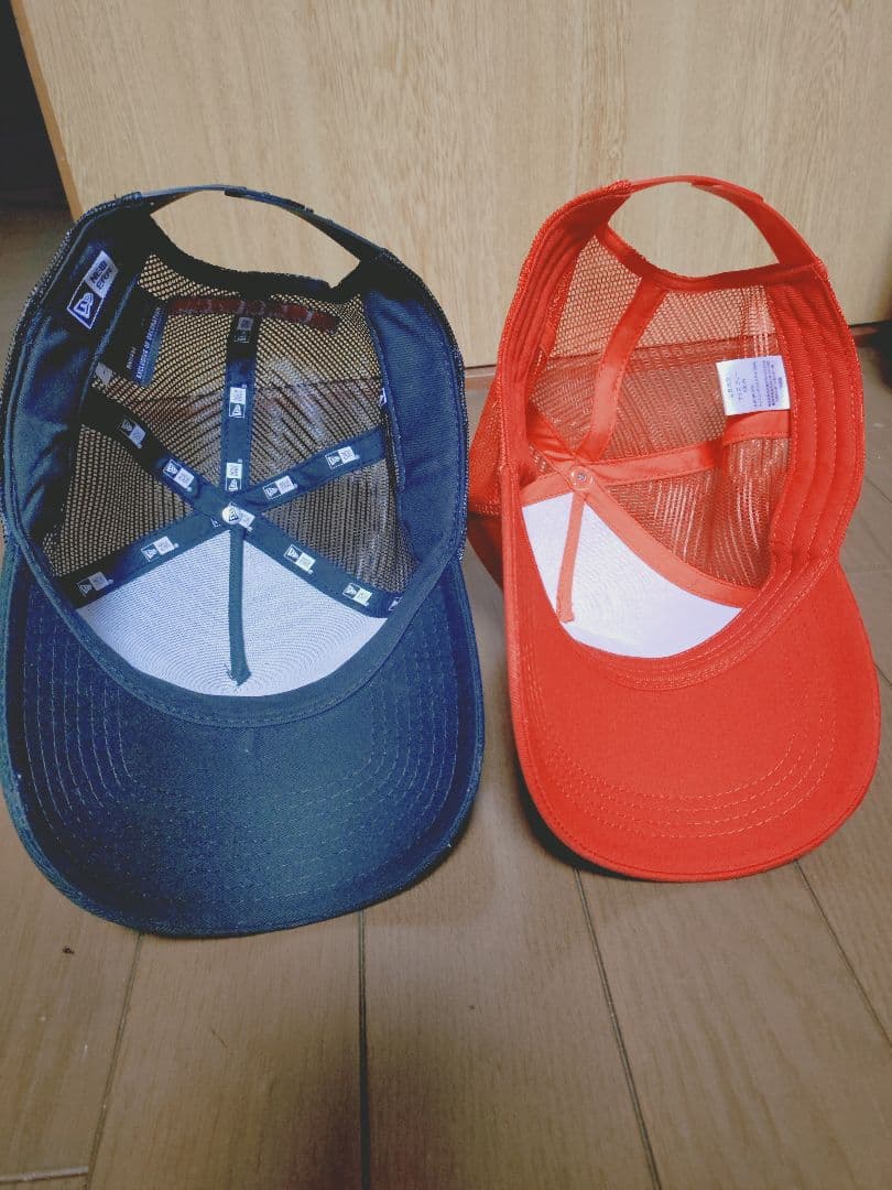 名古屋グランパス　キャップ２個セット　黒・赤　新品未使用